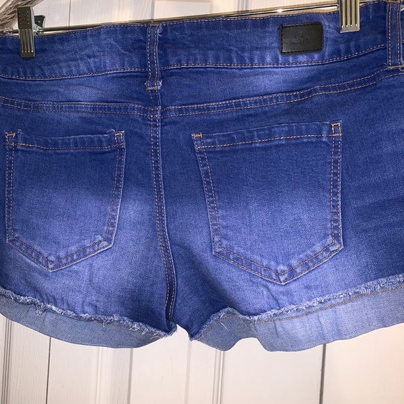 Women shorts Celebrity pink - Picture 3 of 13